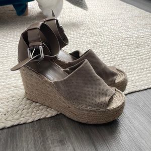Marc fisher platform wedges